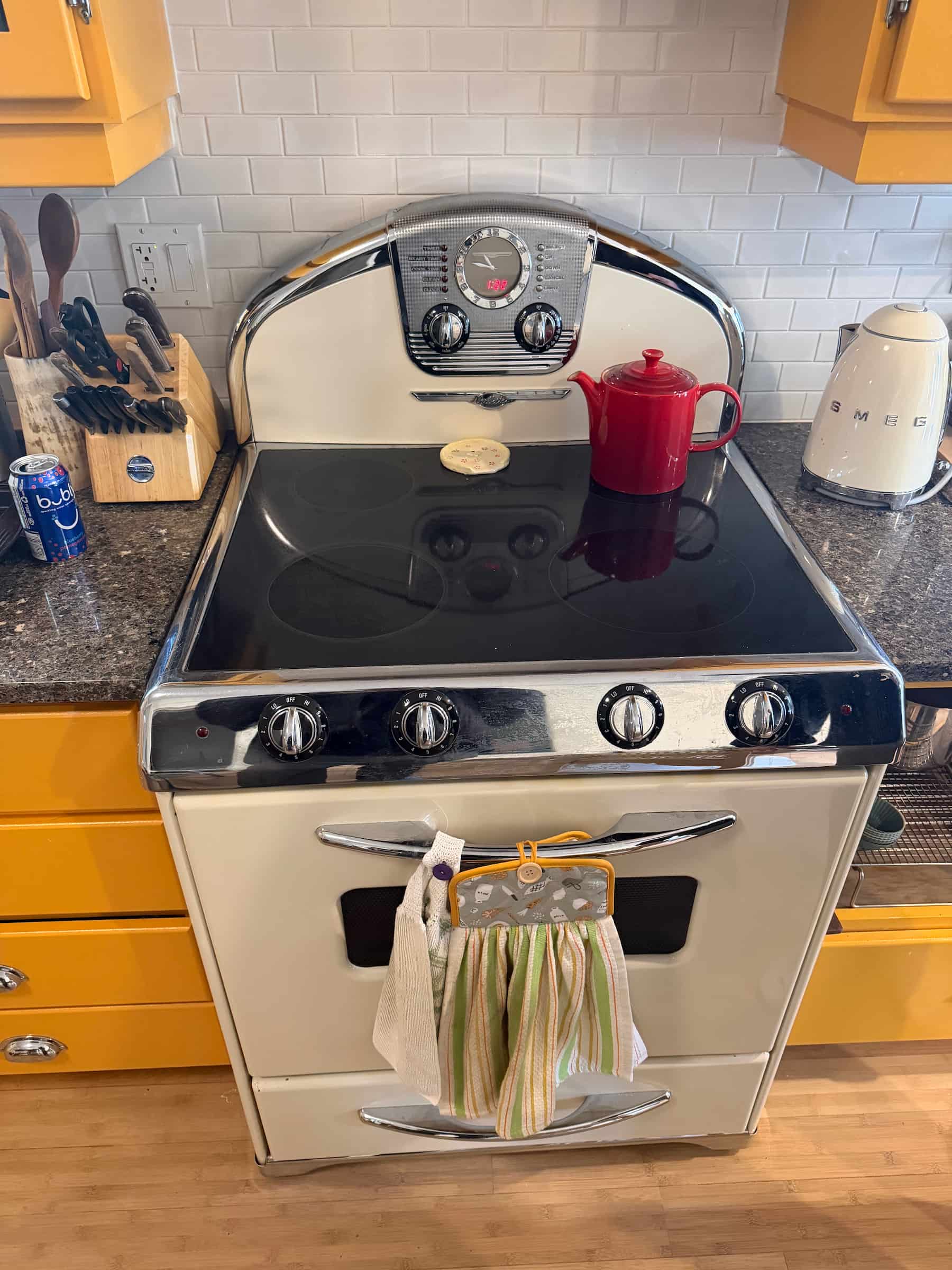 Stove restored after burning food at high temp always to proper operation in Timberlea